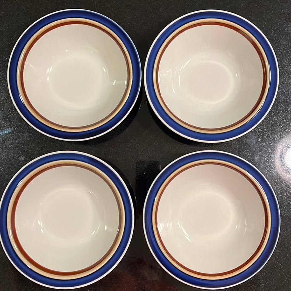 Mikasa Stoneware MW150 Imperial Blue Cereal Bowl - Set of 4